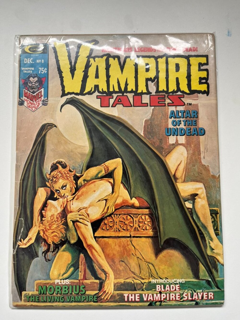 Vintage Marvel Vampire Tales #8 (1974). First Blade Solo Story – Horror Magazine